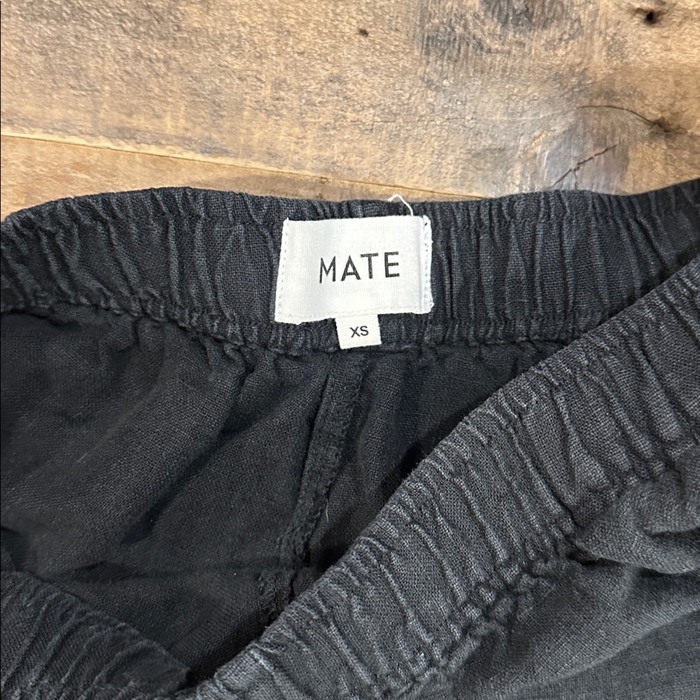 MATE the Label Black Linen Elastic-Waist Shorts - Picture 6 of 7